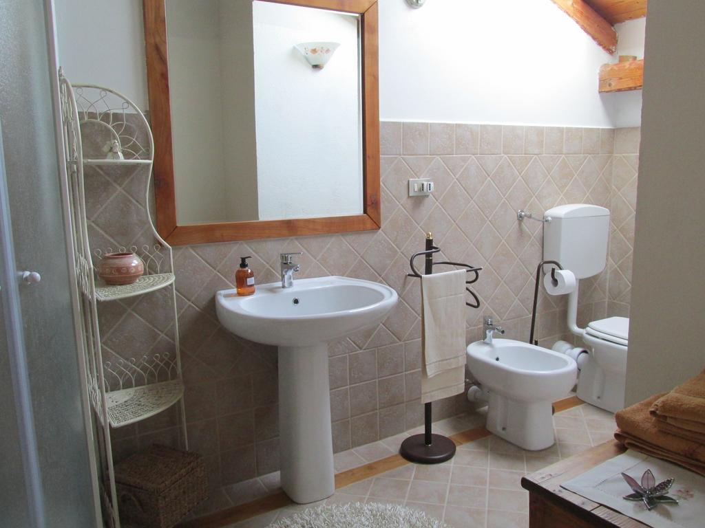 Agriturismo Arcobaleno Hotel Aramengo Room photo